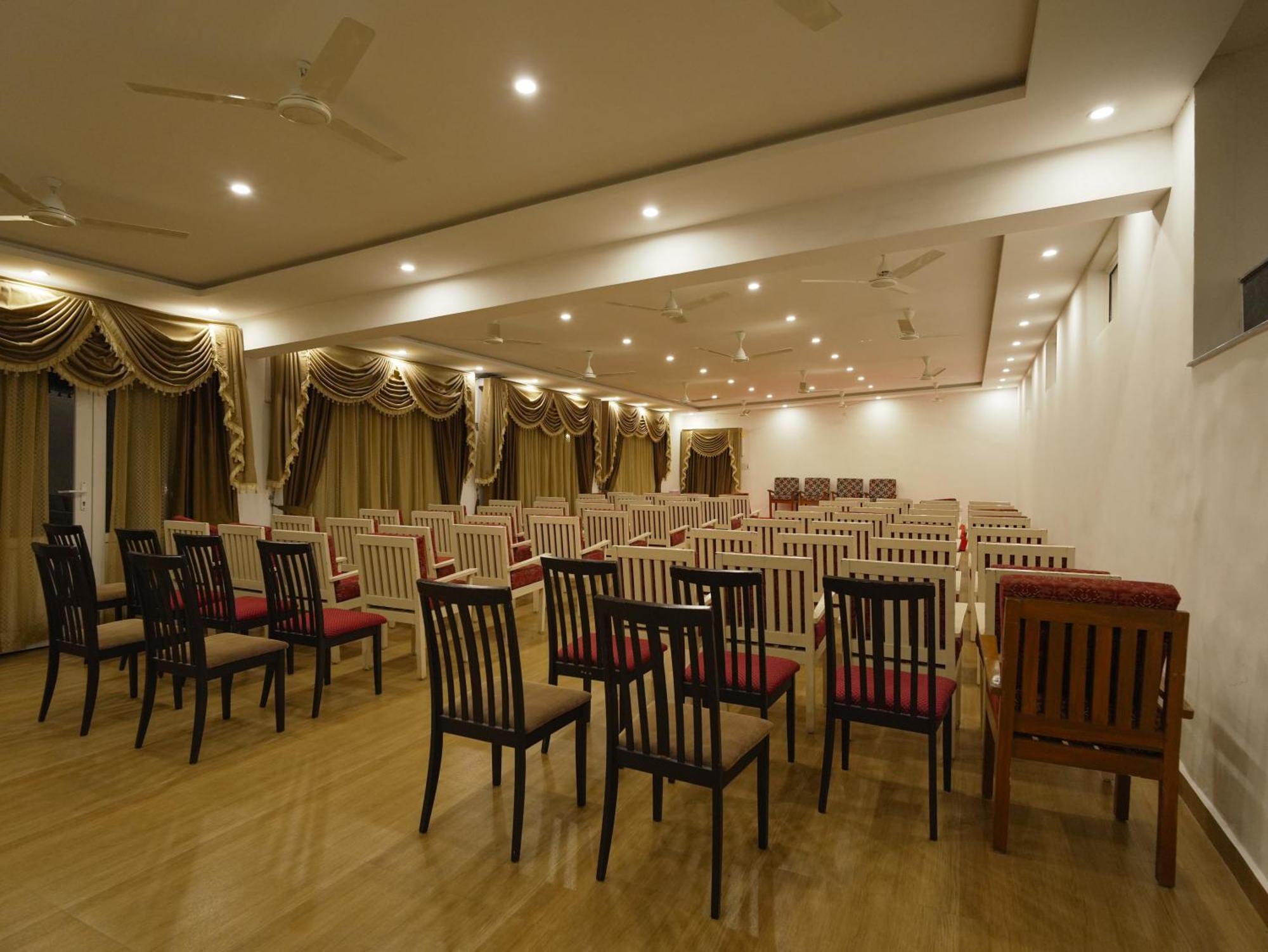 Mgm Whispering Wind'S Yelagiri Exterior foto
